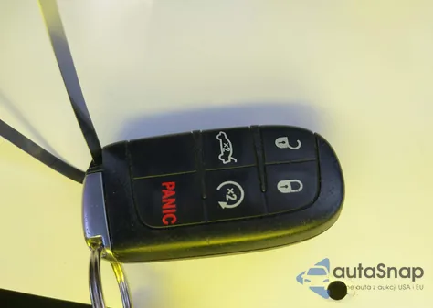 2022 Dodge Challenger R/T из США, поврежденный, VIN 2C3CDZBT5NH105377